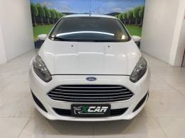 FORD - FIESTA 1.6 SE HATCH 16V FLEX 4P MANUAL - 2016/2017 - Branca - R$ 55.900,00