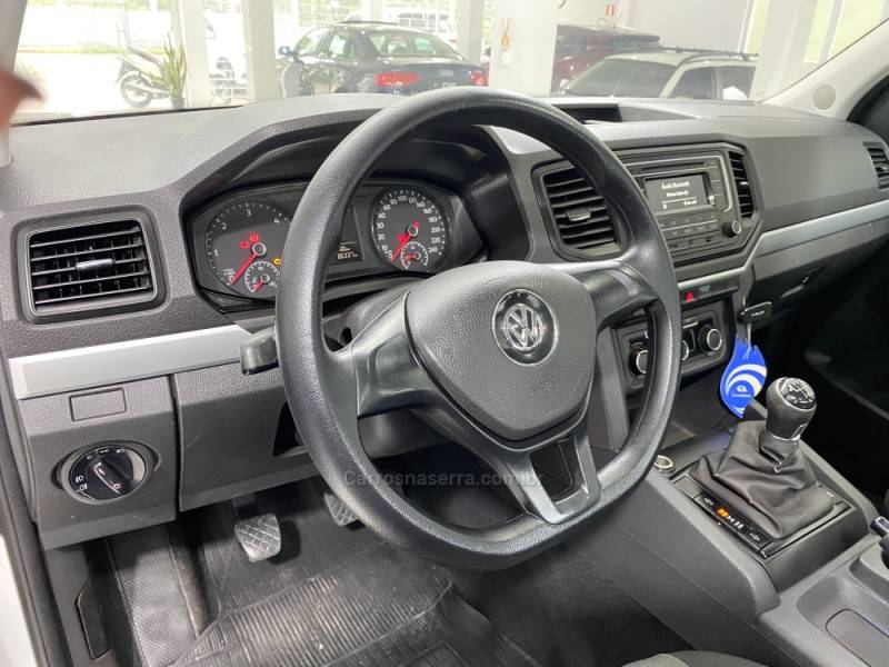 VOLKSWAGEN - AMAROK 2.0 SE 4X4 CD 16V TURBO INTERCOOLER DIESEL 4P MANUAL - 2018/2018 - Branca - R$ 109.900,00