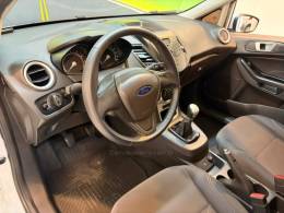FORD - FIESTA 1.6 SE HATCH 16V FLEX 4P MANUAL - 2016/2017 - Branca - R$ 52.900,00