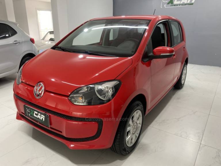 VOLKSWAGEN - UP 1.0 MPI MOVE UP 12V FLEX 2P MANUAL - 2014/2015 - Vermelha - R$ 44.900,00