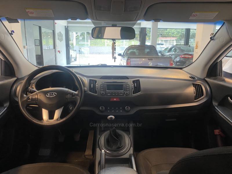 KIA MOTORS - SPORTAGE 2.0 LX 4X2 16V FLEX 4P MANUAL - 2011/2011 - Branca - Sob Consulta