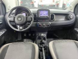 FIAT - MOBI 1.0 TREKKING 8V FLEX 4P MANUAL - 2024/2024 - Branca - R$ 69.900,00