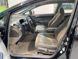 HONDA - CIVIC 1.8 LXS 16V GASOLINA 4P AUTOMÁTICO - 2010/2010 - Preta - R$ 57.900,00