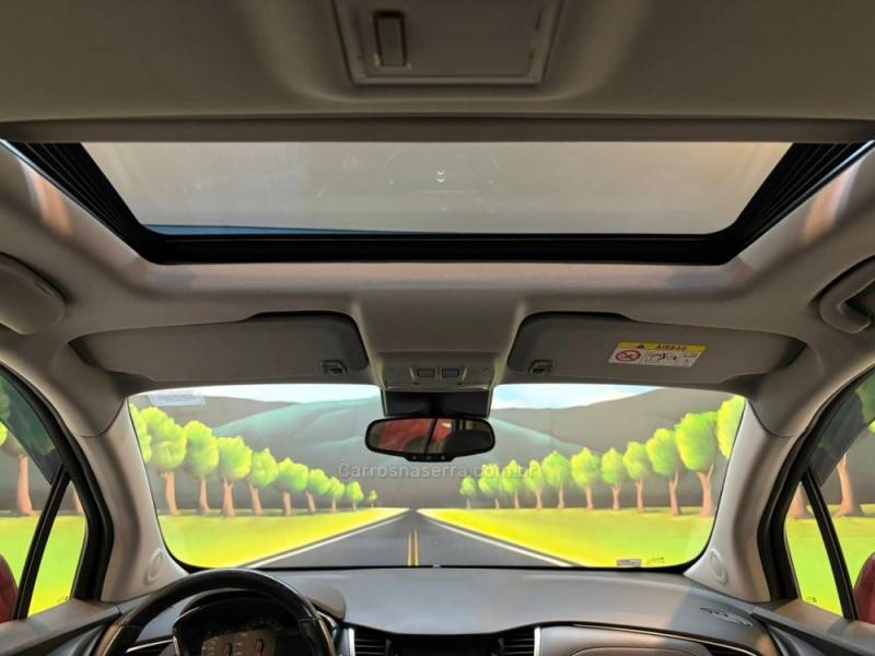 CHEVROLET - TRACKER 1.4 16V PREMIER TURBO FLEX 4P AUTOMÁTICO - 2019/2019 - Vermelha - R$ 86.900,00