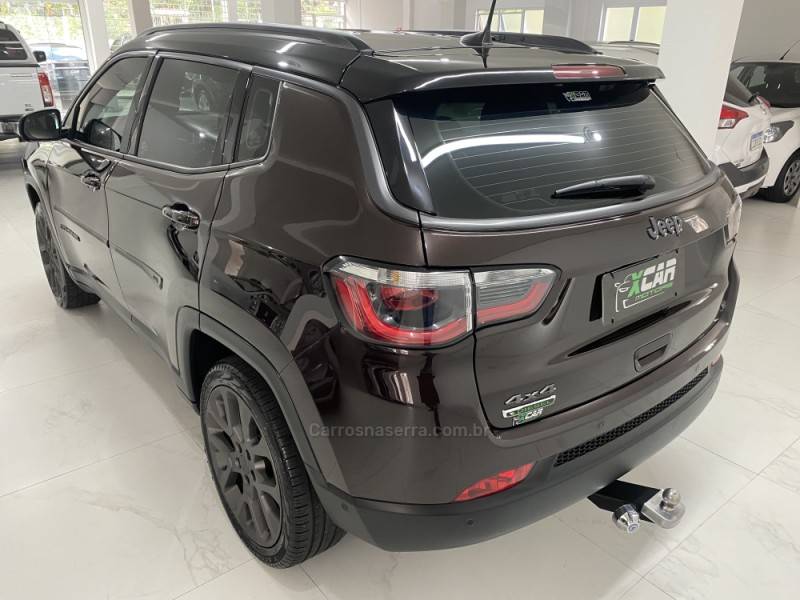 JEEP - COMPASS 2.0 16V DIESEL LIMITED 4X4 AUTOMÁTICO - 2019/2019 - Marrom - R$ 128.900,00