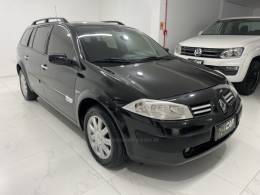 RENAULT - MÉGANE 1.6 DYNAMIQUE GRAND TOUR 16V FLEX 4P MANUAL - 2011/2012 - Preta - R$ 36.900,00