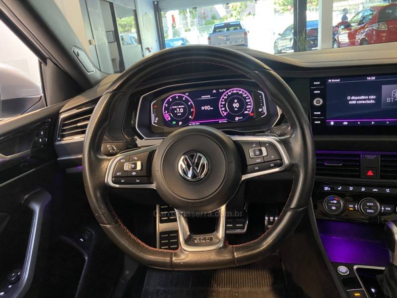 VOLKSWAGEN - JETTA 2.0 16V TSI GLI 350 GASOLINA 4P AUTOMÁTICO - 2020/2020 - Prata - R$ 163.900,00