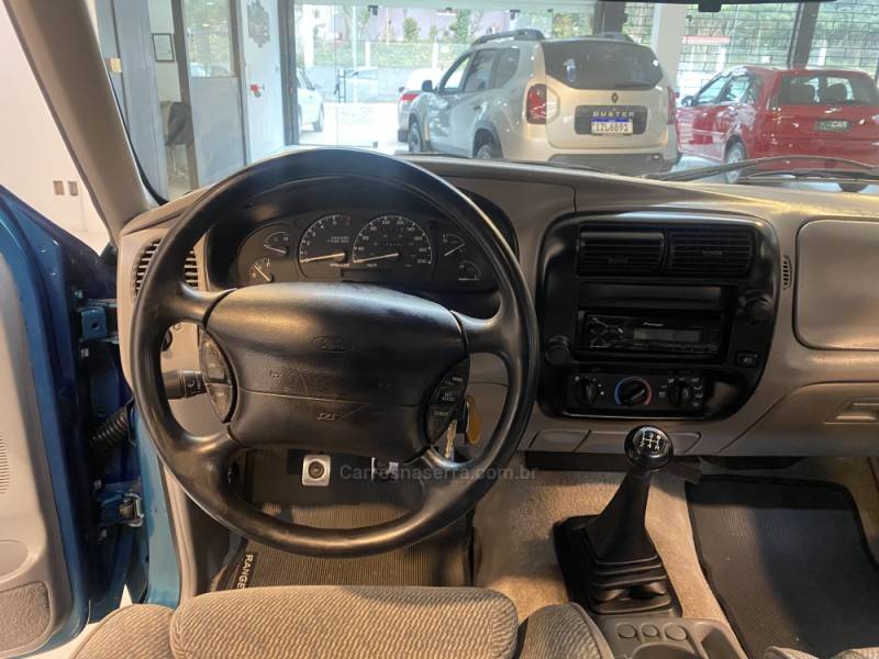 FORD - RANGER 4.0 STX 4X2 CE V6 12V GASOLINA 2P MANUAL - 1995/1995 - Verde - R$ 69.900,00