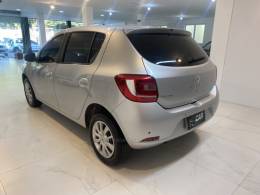 RENAULT - SANDERO 1.6 EXPRESSION 16V FLEX 4P MANUAL - 2015/2015 - Prata - R$ 43.900,00