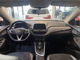 CHEVROLET - ONIX 1.0PREMIER PLUS 12V TURBO FLEX 4P AUTOMÁTICO - 2020/2020 - Preta - R$ 79.900,00