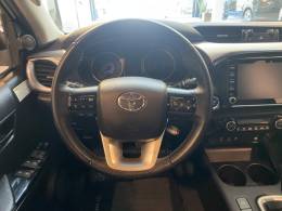 TOYOTA - HILUX 2.8 SRV 4X4 CD 16V DIESEL 4P AUTOMÁTICO - 2020/2020 - Branca - R$ 189.900,00
