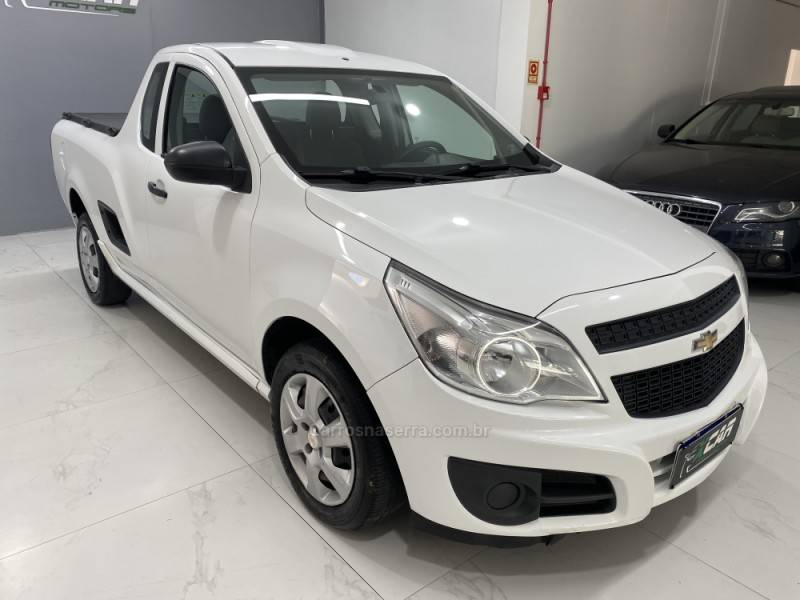 CHEVROLET - MONTANA 1.4 MPFI LS CS 8V FLEX 2P MANUAL - 2019/2020 - Branca - R$ 57.900,00