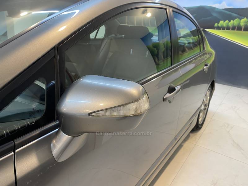 HONDA - CIVIC 1.8 LXL SE 16V FLEX 4P AUTOMÁTICO - 2011/2011 - Cinza - R$ 56.900,00