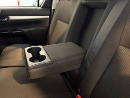 TOYOTA - HILUX 2.8 SR 4X4 CD 16V DIESEL 4P AUTOMÁTICO - 2023/2024 - Branca - R$ 235.900,00