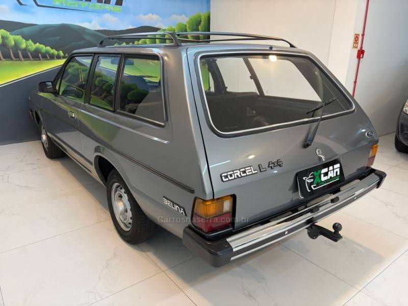 FORD - BELINA II LDO 8V ÁLCOOL 2P MANUAL - 1985/1985 - Cinza - Sob Consulta