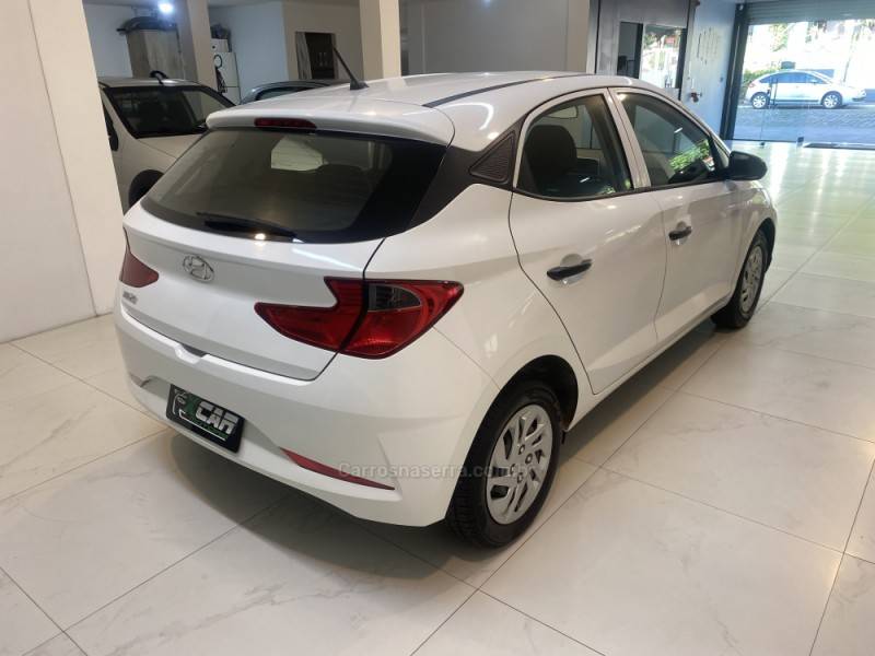 HYUNDAI - HB20 1.0 SENSE 12V FLEX 4P MANUAL - 2021/2022 - Branca - R$ 59.900,00