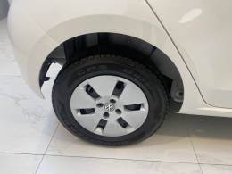 VOLKSWAGEN - UP 1.0 MPI MOVE UP 12V FLEX 2P MANUAL - 2015/2016 - Branca - R$ 42.900,00