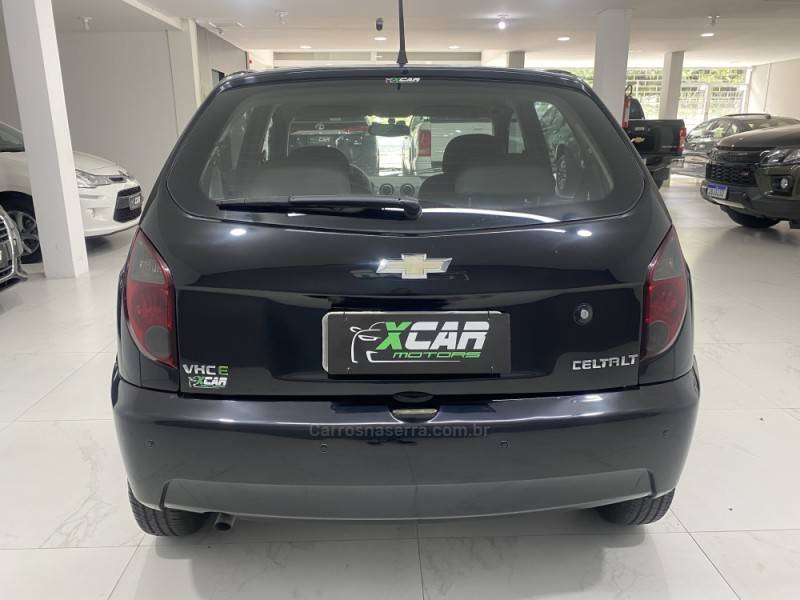CHEVROLET - CELTA 1.0 MPFI VHC 8V GASOLINA 4P MANUAL - 2012/2013 - Preta - R$ 34.900,00