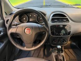 FIAT - PUNTO 1.6 ESSENCE 16V FLEX 4P MANUAL - 2012/2013 - Prata - R$ 45.900,00