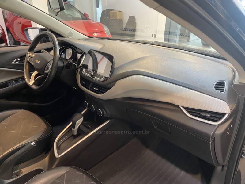 CHEVROLET - ONIX 1.0PREMIER PLUS 12V TURBO FLEX 4P AUTOMÁTICO - 2020/2020 - Preta - R$ 79.900,00