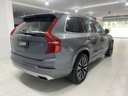 VOLVO - XC90 2.0 T6 MOMENTUM GASOLINA AWD 4P AUTOMÁTICO - 2019/2020 - Cinza - R$ 219.900,00