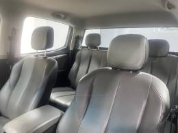 CHEVROLET - S10 2.8 LTZ 4X4 CD 16V TURBO DIESEL 4P AUTOMÁTICO - 2018/2019 - Prata - R$ 154.900,00