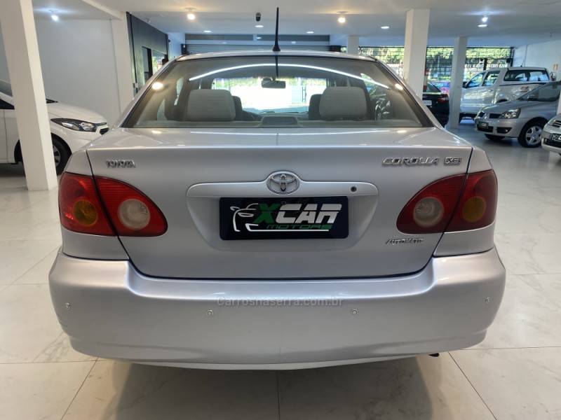 TOYOTA - COROLLA 1.8 XEI 16V GASOLINA 4P MANUAL - 2002/2003 - Prata - R$ 35.900,00