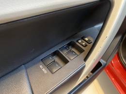 TOYOTA - COROLLA 2.0 XEI 16V FLEX 4P AUTOMÁTICO - 2017/2017 - Vermelha - R$ 93.900,00