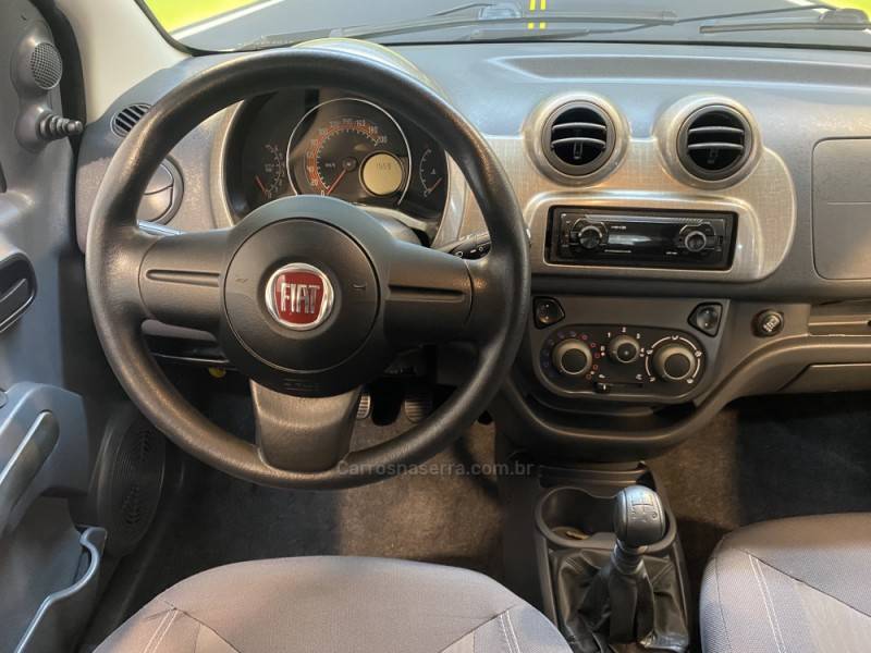 FIAT - UNO 1.4 WAY 8V FLEX 4P MANUAL - 2014/2014 - Branca - R$ 38.900,00