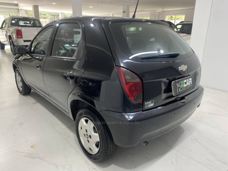 CHEVROLET - CELTA 1.0 MPFI VHC 8V GASOLINA 4P MANUAL - 2012/2013 - Preta - R$ 34.900,00