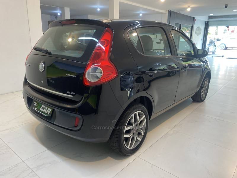 FIAT - PALIO 1.6 MPI ESSENCE 16V FLEX 4P MANUAL - 2013/2013 - Preta - R$ 35.900,00