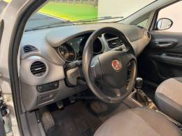 FIAT - PUNTO 1.6 ESSENCE 16V FLEX 4P MANUAL - 2012/2013 - Prata - R$ 45.900,00