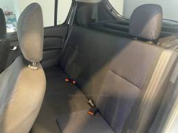 RENAULT - SANDERO 1.6 EXPRESSION 16V FLEX 4P MANUAL - 2015/2015 - Prata - R$ 43.900,00