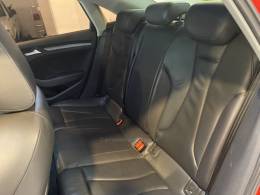 AUDI - A3 2.0 TFSI SEDAN AMBITION 16V GASOLINA 4P S-TRONIC - 2015/2016 - Vermelha - R$ 117.900,00