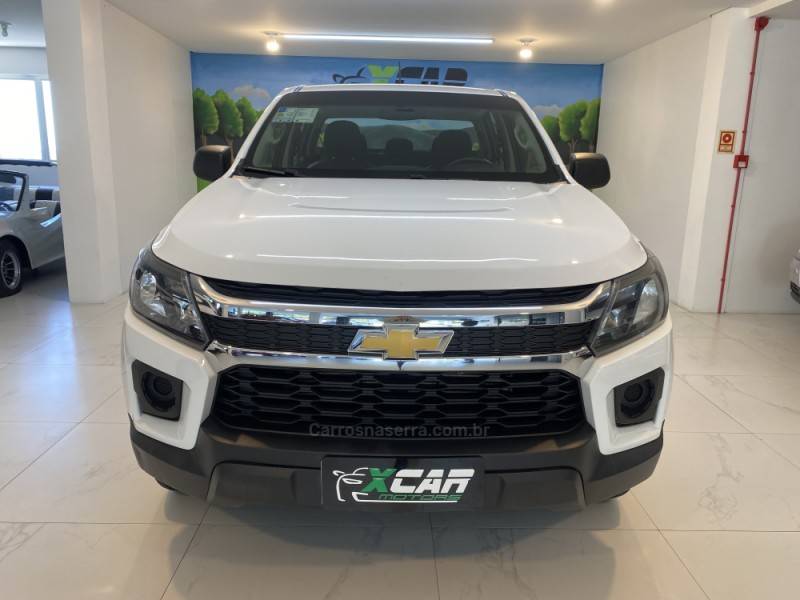 CHEVROLET - S10 2.8 LS 4X4 CD 16V TURBO DIESEL 4P MANUAL - 2022/2023 - Branca - R$ 155.900,00