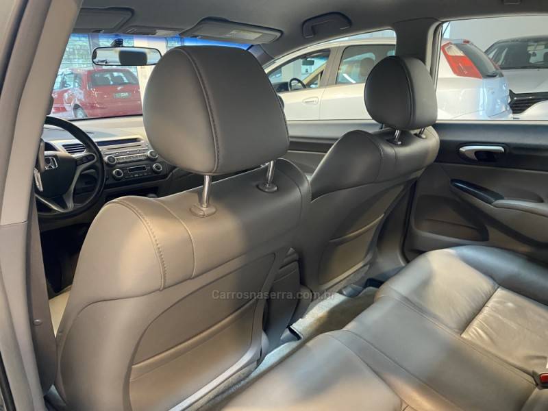 HONDA - CIVIC 1.8 LXL SE 16V FLEX 4P AUTOMÁTICO - 2011/2011 - Cinza - R$ 56.900,00