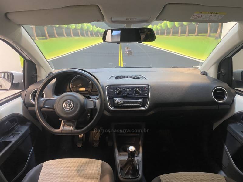VOLKSWAGEN - UP 1.0 MPI TAKE UP 12V FLEX 4P MANUAL - 2016/2016 - Branca - R$ 41.900,00