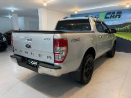 FORD - RANGER 2.2 XLS 4X4 CD 16V DIESEL 4P AUTOMÁTICO - 2014/2014 - Prata - R$ 104.900,00