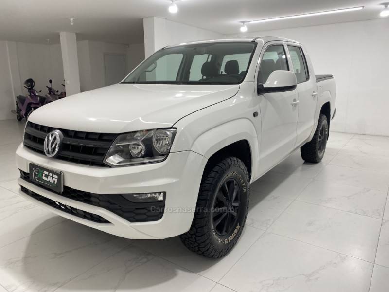 VOLKSWAGEN - AMAROK 2.0 SE 4X4 CD 16V TURBO INTERCOOLER DIESEL 4P MANUAL - 2018/2018 - Branca - R$ 109.900,00