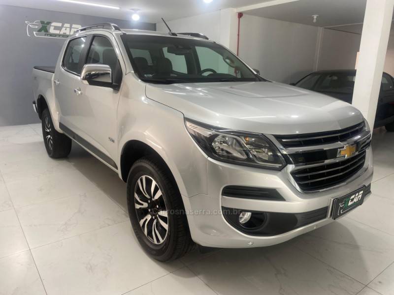 CHEVROLET - S10 2.8 LTZ 4X4 CD 16V TURBO DIESEL 4P AUTOMÁTICO - 2018/2019 - Prata - R$ 154.900,00