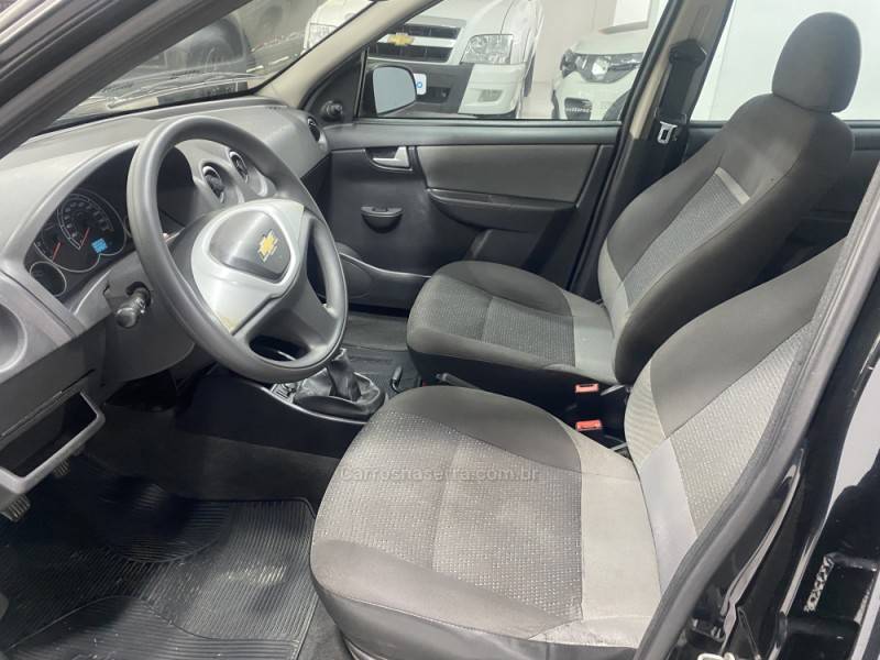 CHEVROLET - CELTA 1.0 MPFI VHC 8V GASOLINA 4P MANUAL - 2012/2013 - Preta - R$ 34.900,00