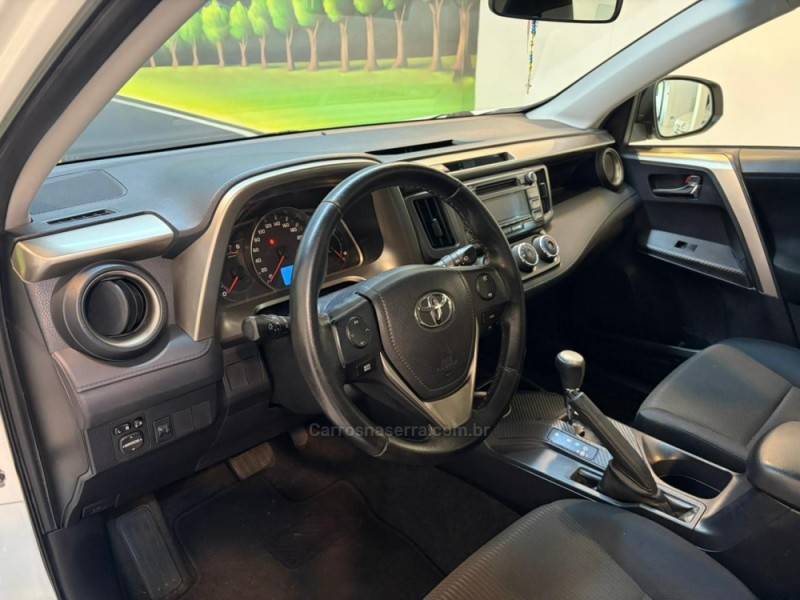 TOYOTA - RAV4 2.0 4X2 16V GASOLINA 4P AUTOMÁTICO - 2014/2014 - Branca - R$ 79.900,00