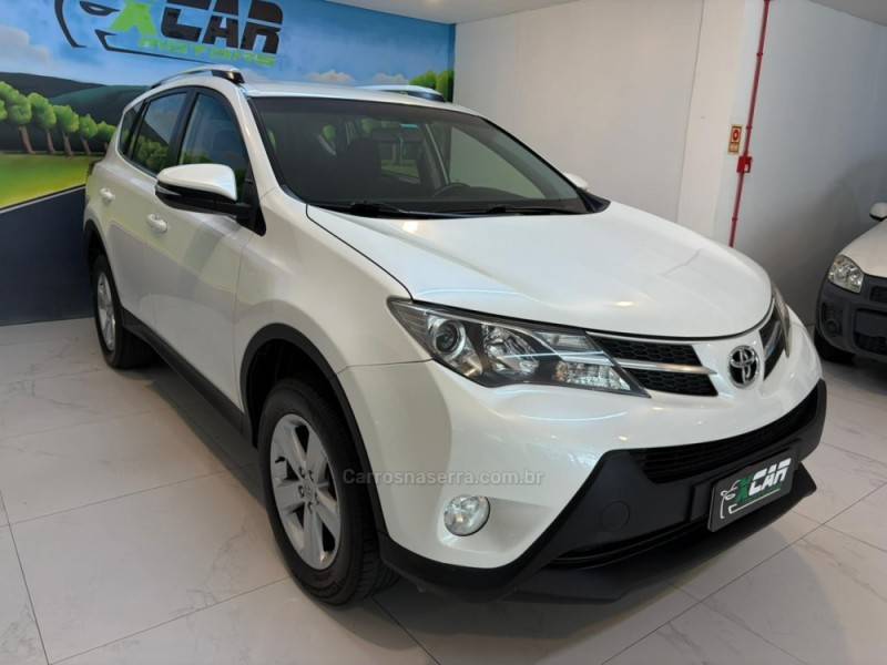 TOYOTA - RAV4 2.0 4X2 16V GASOLINA 4P AUTOMÁTICO - 2014/2014 - Branca - R$ 79.900,00