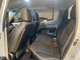 MITSUBISHI - L200 TRITON 3.2 GL 4X4 CD 16V TURBO INTERCOLER DIESEL 4P MANUAL - 2012/2013 - Prata - R$ 107.900,00