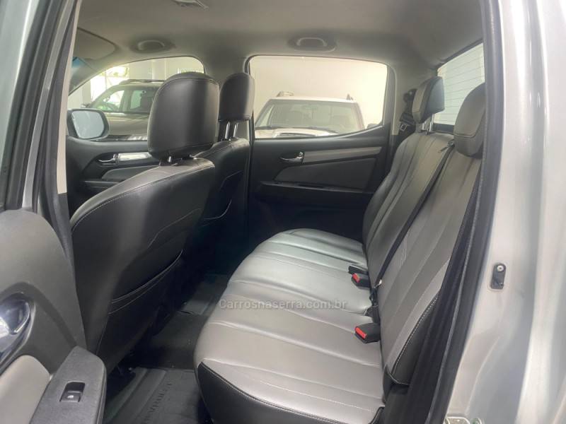CHEVROLET - S10 2.8 LTZ 4X4 CD 16V TURBO DIESEL 4P AUTOMÁTICO - 2018/2019 - Prata - R$ 154.900,00