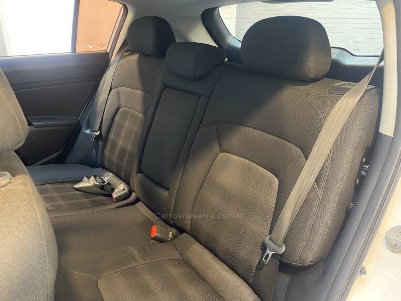 KIA MOTORS - SPORTAGE 2.0 LX 4X2 16V FLEX 4P MANUAL - 2011/2011 - Branca - Sob Consulta